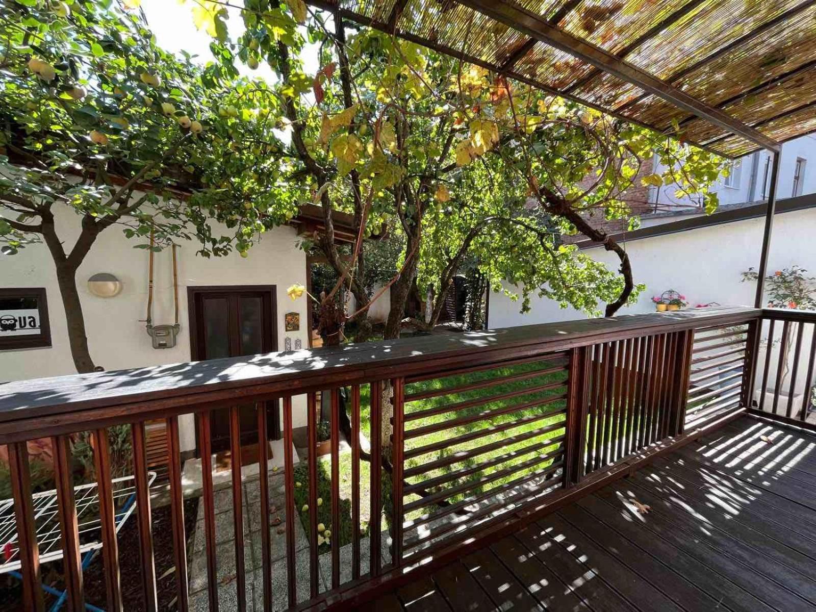 Music And Garden Apartment Sarajevo